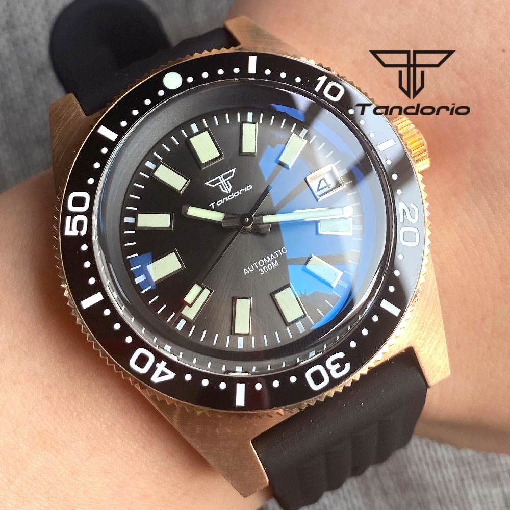 タンリオ62-ソリッドブロンズウォッチ,ブロンズ,41mm, - Seiko Watch 5 Sports のレビューと価格